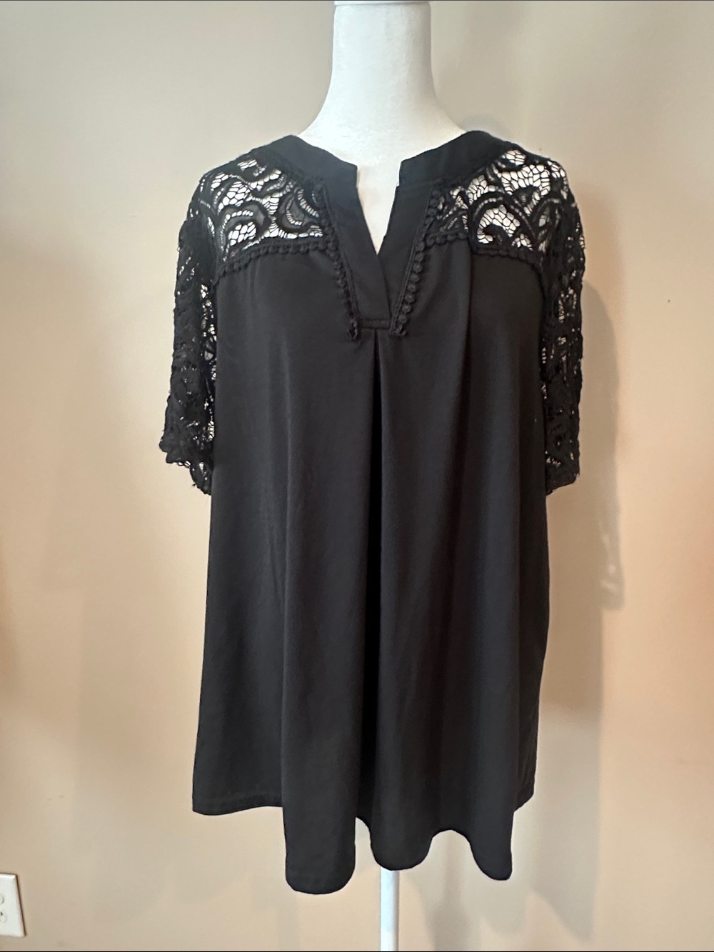 SHEIN Black Crochet Yoke Tunic Top